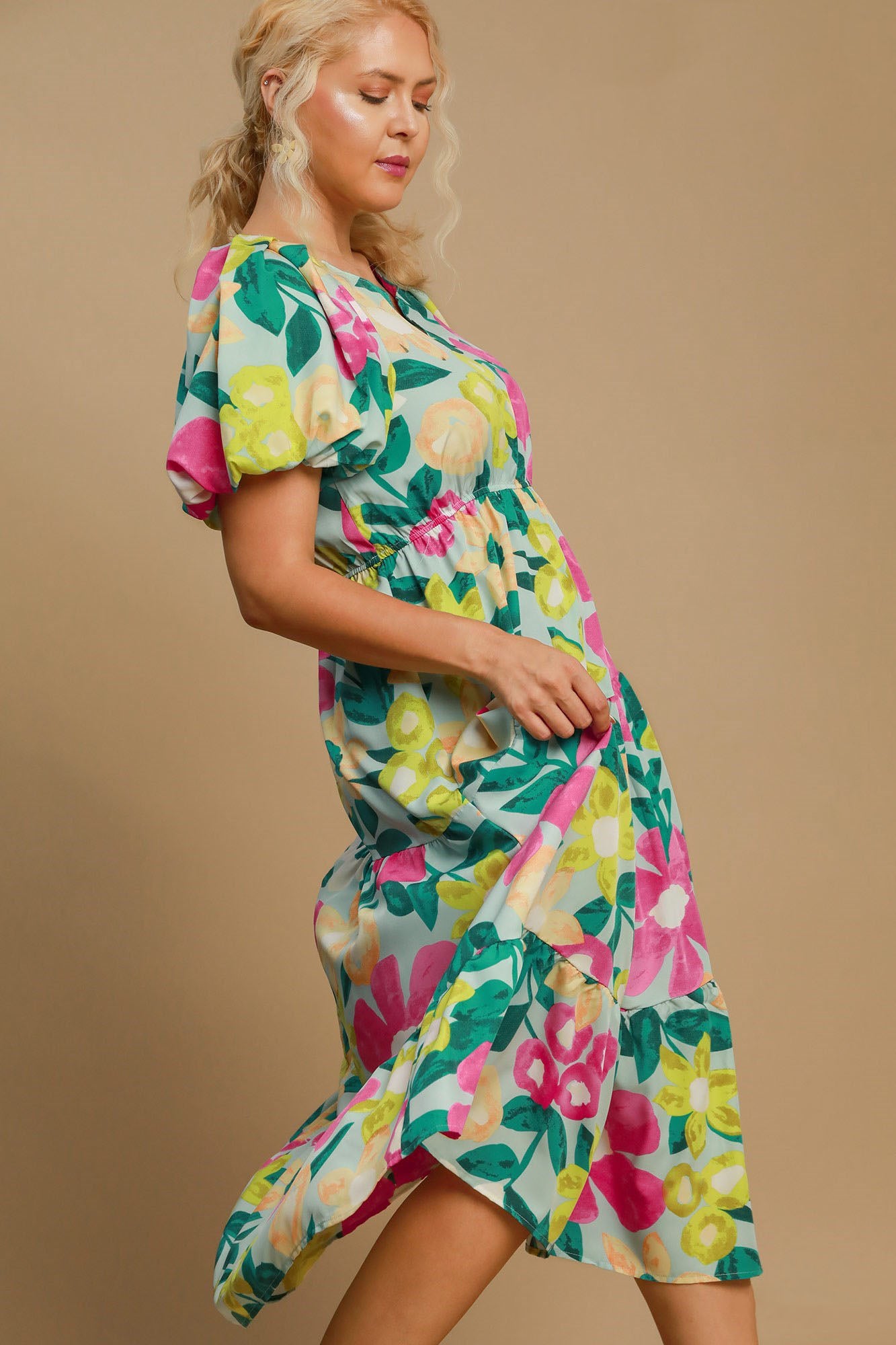 Umgee Full Size Tiered Floral Print Notched Puff Sleeve Midi Dress Plus Size Casual Dresses