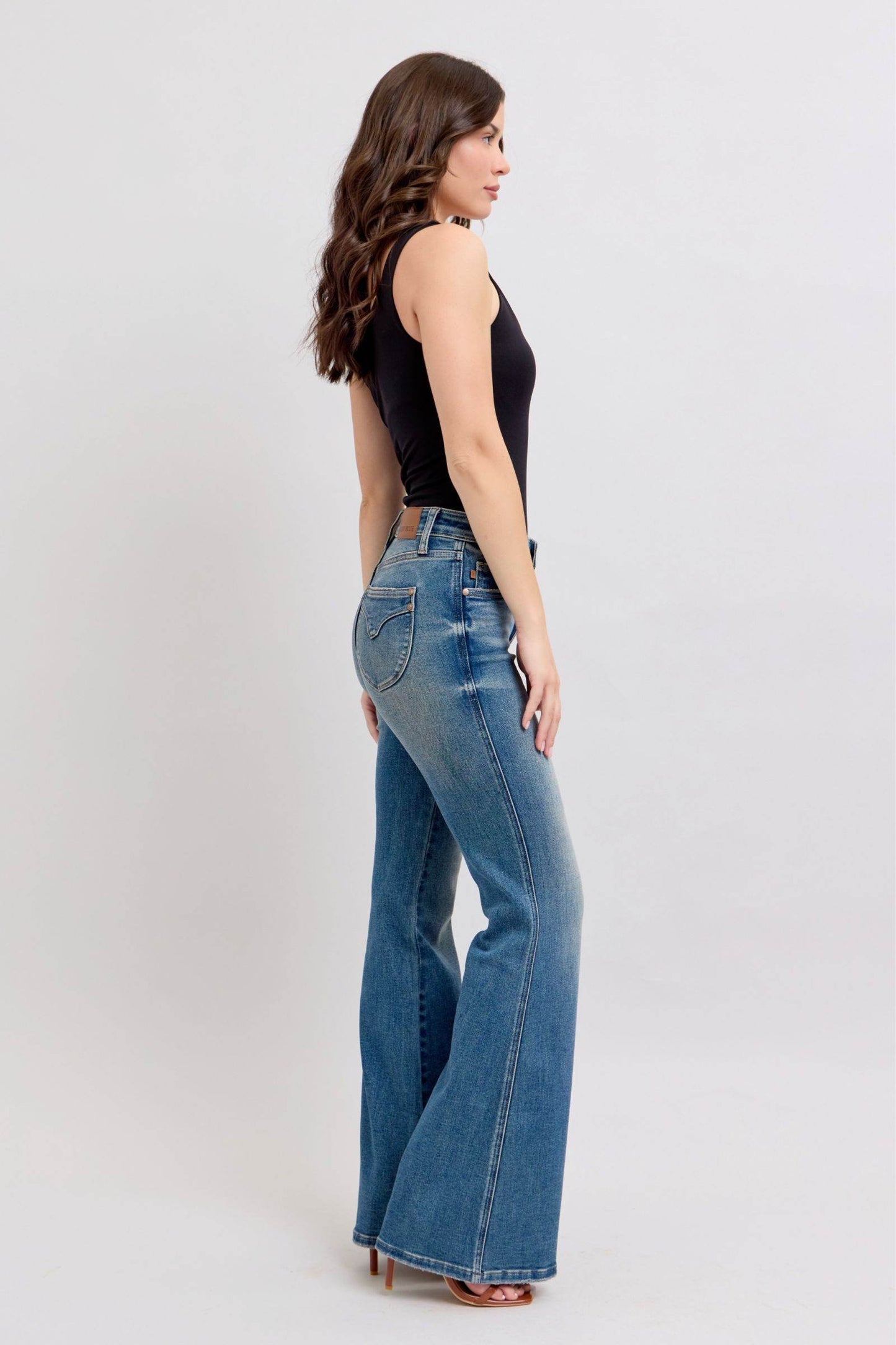 Judy Blue MR Tummy Control Vintage Wash Jeans - Shop Style & More | Fresh Looks, Everyday Deals & Free Shipping