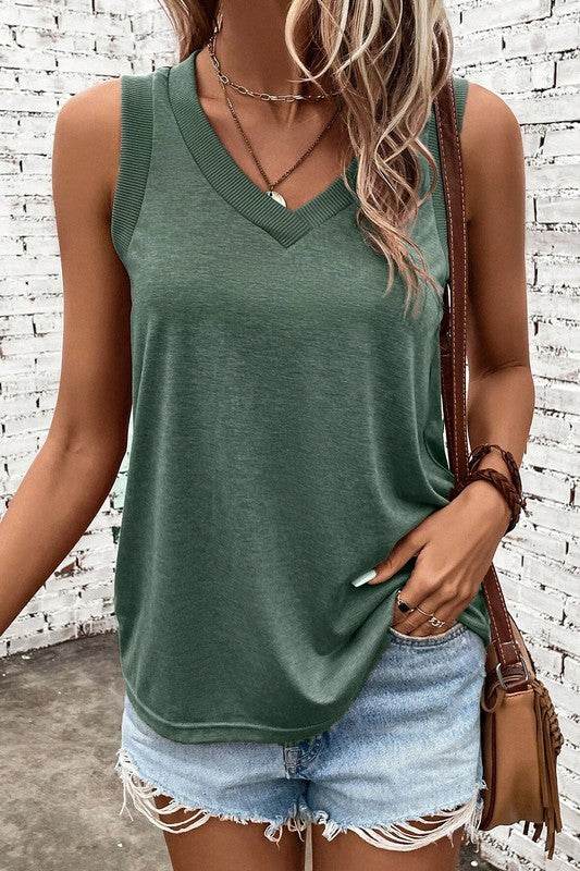 Contrast Trim V-Neck Loose Fit Tank Top - Shop Style & More | Fresh Looks, Everyday Deals & Free Shipping