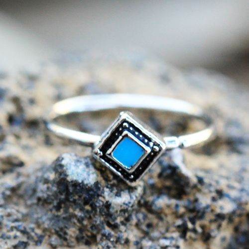 316L Stainless Steel Rhombus Cut Turquoise Nose - Shop Style & More | Fresh Looks, Everyday Deals & Free Shipping