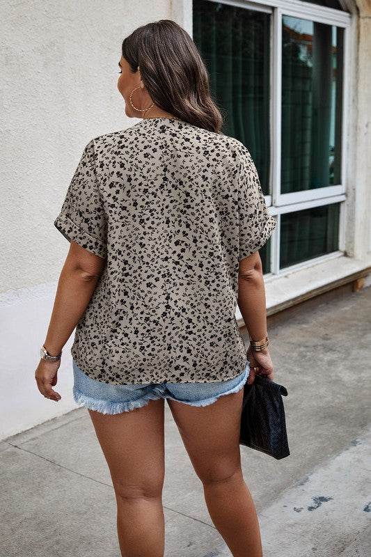 Plus Size Floral Notched V Neck Short Casual Blous - Shop Style & More | Fresh Looks, Everyday Deals & Free Shipping