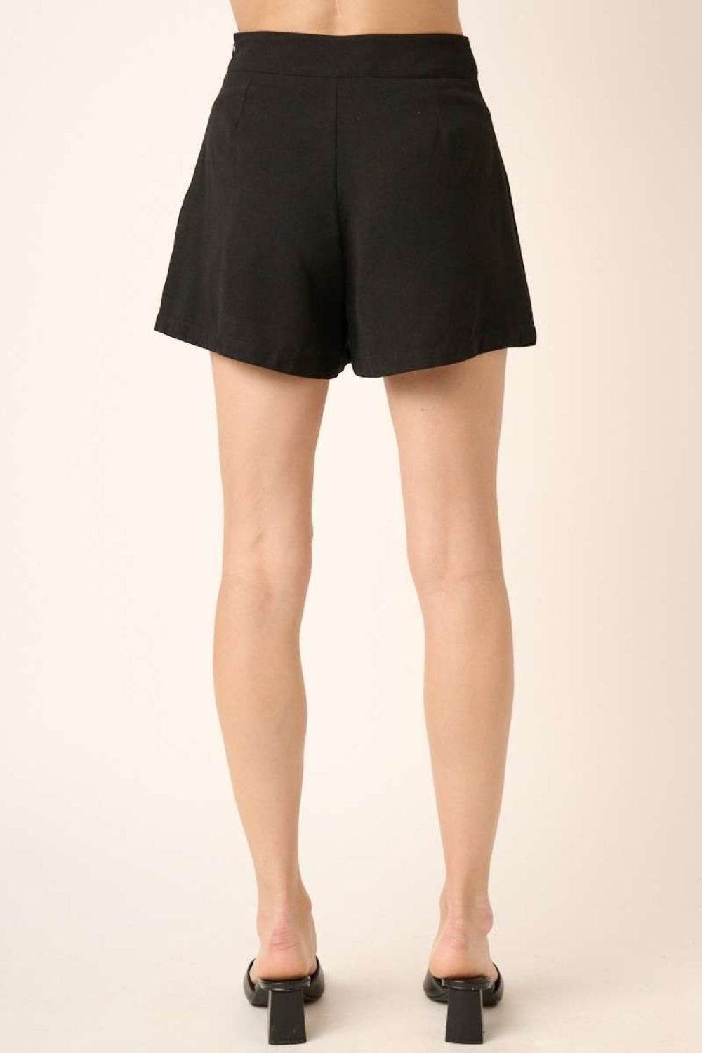 Mittoshop Side Invisible Zipper Pleated Shorts - Shop Style & More | Fresh Looks, Everyday Deals & Free Shipping