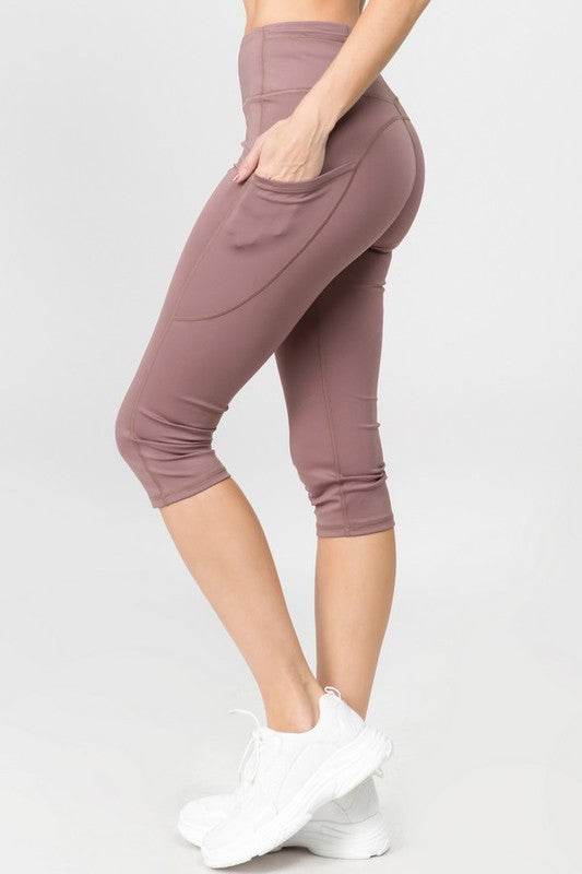 High Waist Tech Pocket Workout Capri Leggings - Shop Style & More | Fresh Looks, Everyday Deals & Free Shipping