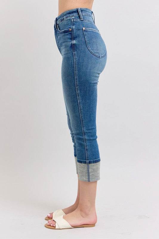 Judy Blue Full Size Skinny Cuff Capris Jeans with Pockets Plus Size - Shop Style & More | Fresh Looks, Everyday Deals & Free Shipping
