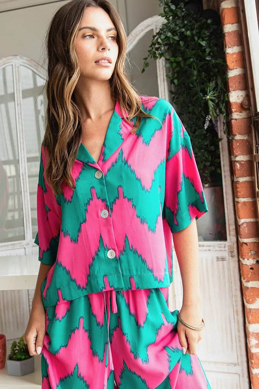 Mittoshop Chevron Print Short Sleeve Crop Shirt - Shop Style & More | Fresh Looks, Everyday Deals & Free Shipping