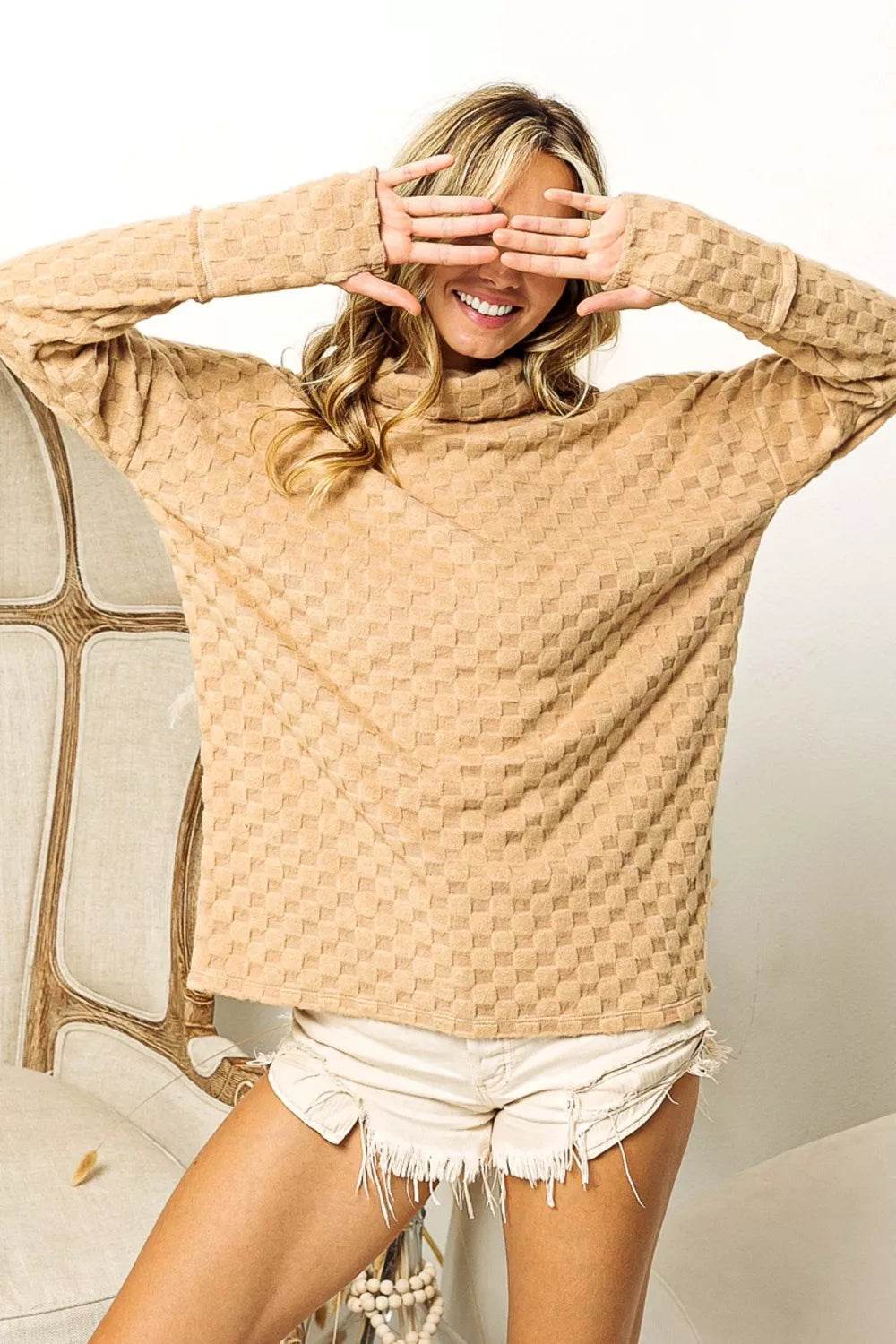 BiBi Checkered Round Neck Thumbhole Long Sleeve Top - Shop Style & More | Fresh Looks, Everyday Deals & Free Shipping