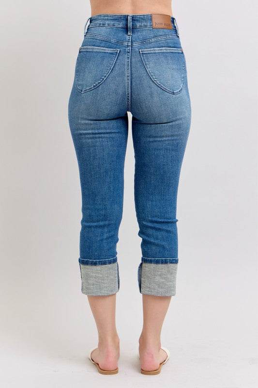 Judy Blue Full Size Skinny Cuff Capris Jeans with Pockets Plus Size - Shop Style & More | Fresh Looks, Everyday Deals & Free Shipping