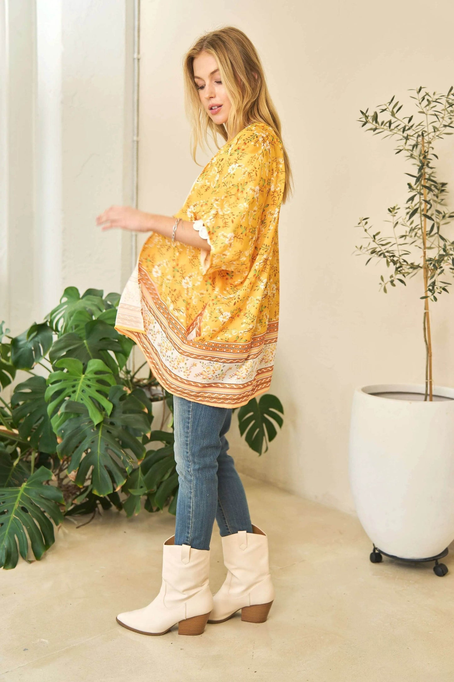 Davi & Dani Floral Printed Short Sleeve Loose Fit Kimono Cover Up - Shop Style & More | Fresh Looks, Everyday Deals & Free Shipping