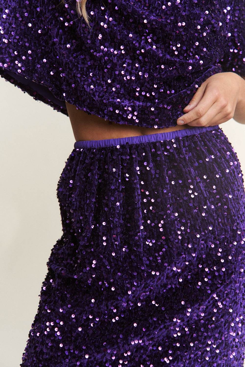 J.NNA Sequin Back Slit Midi Skirt - Shop Style & More | Fresh Looks, Everyday Deals & Free Shipping