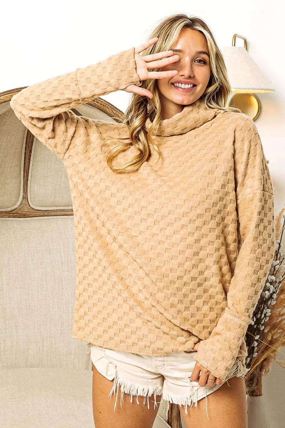 BiBi Checkered Round Neck Thumbhole Long Sleeve Top - Shop Style & More | Fresh Looks, Everyday Deals & Free Shipping