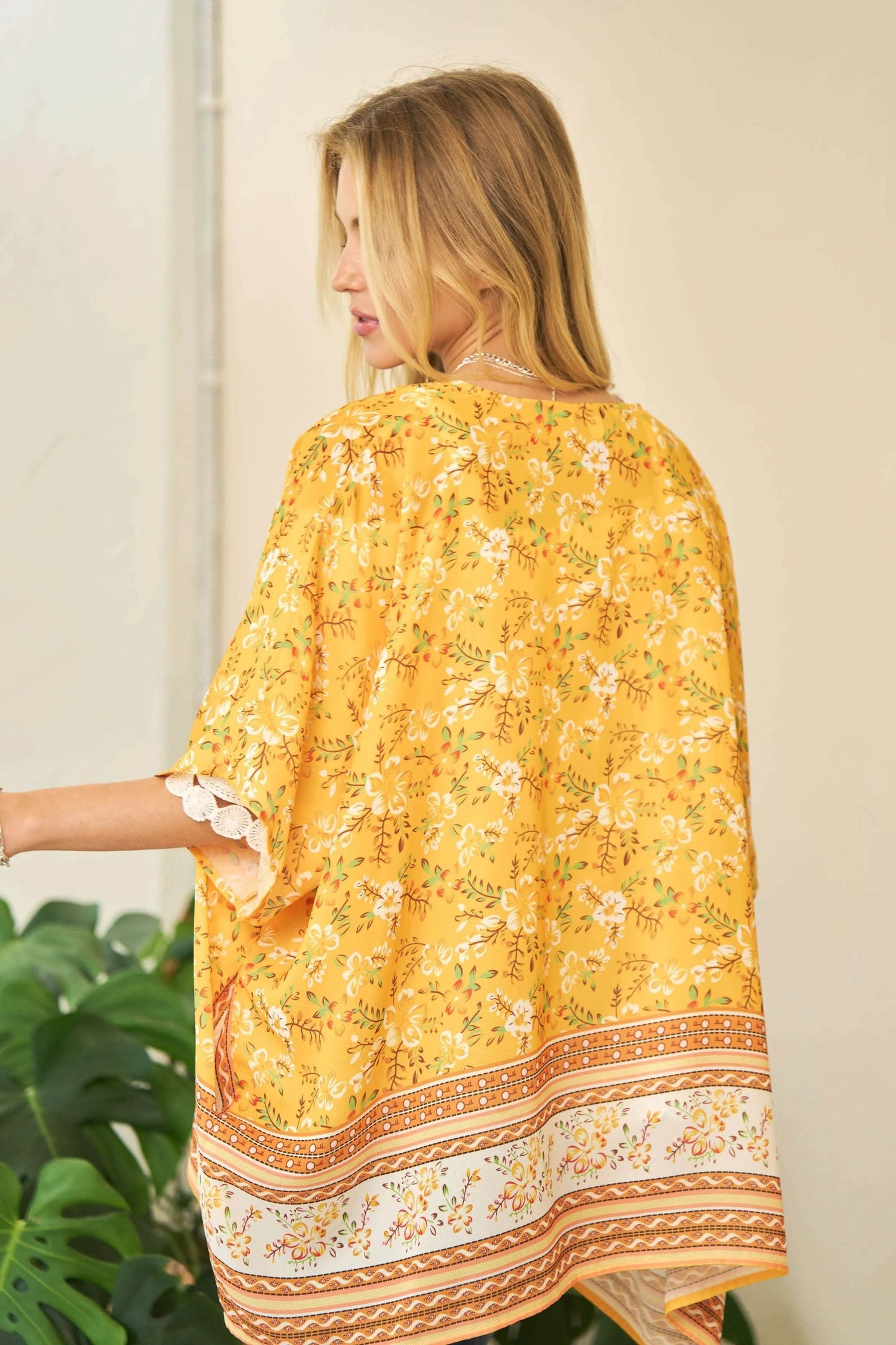 Davi & Dani Floral Printed Short Sleeve Loose Fit Kimono Cover Up - Shop Style & More | Fresh Looks, Everyday Deals & Free Shipping