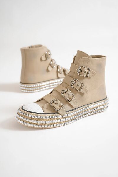 Beast Fashion Multi-Buckle Straps Studded Platform Sneakers Sneakers