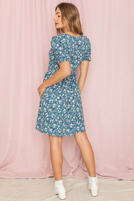 Gathered Sleeve Daisy Floral Midi Dress - Shop Style & More | Fresh Looks, Everyday Deals & Free Shipping
