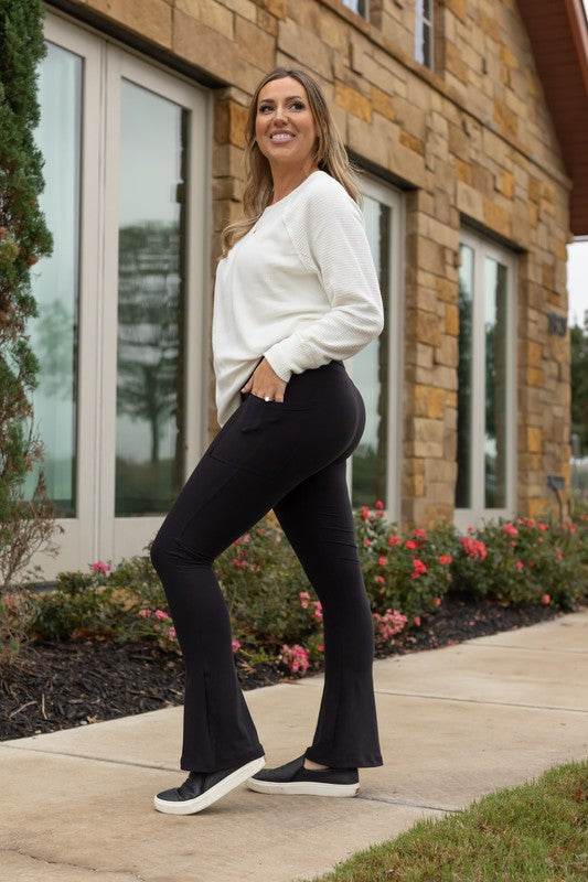 Flare Leggings WITH POCKETS - Shop Style & More | Fresh Looks, Everyday Deals & Free Shipping