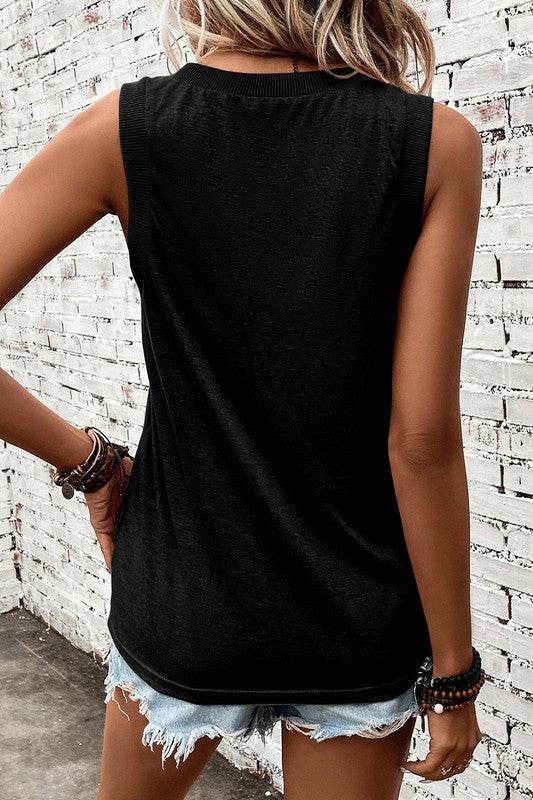 Contrast Trim V-Neck Loose Fit Tank Top - Shop Style & More | Fresh Looks, Everyday Deals & Free Shipping