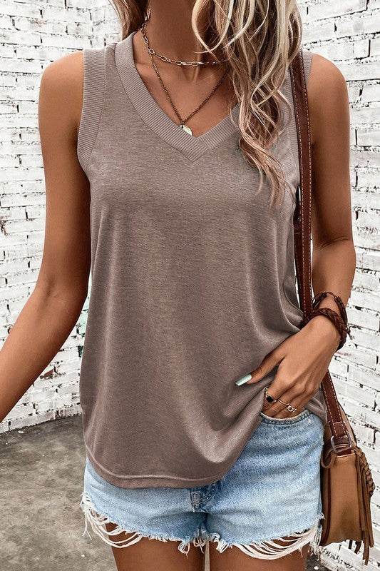 Contrast Trim V-Neck Loose Fit Tank Top - Shop Style & More | Fresh Looks, Everyday Deals & Free Shipping