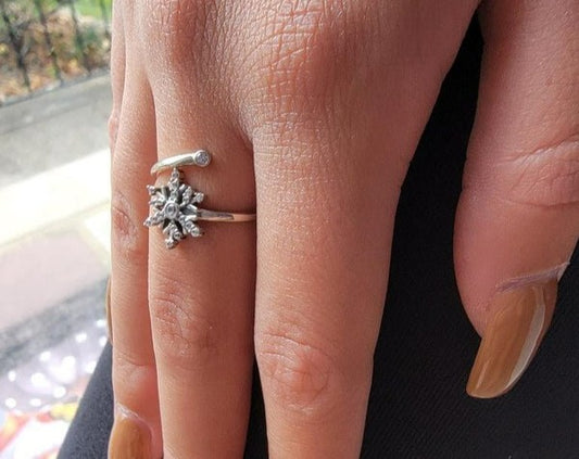 .925 Sterling Silver CZ Snowflake Adjustable Ring Jewelry - Rings