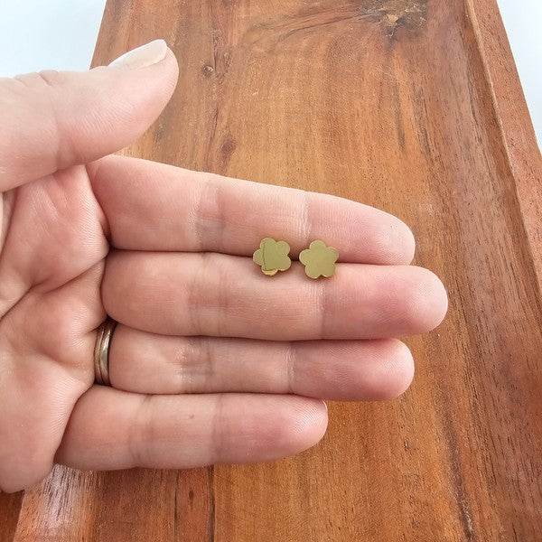 Luxe Flower Studs - Gold - Shop Style & More | Fresh Looks, Everyday Deals & Free Shipping