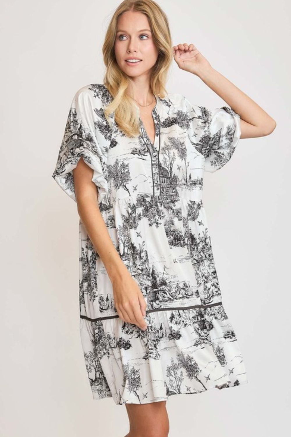 Umgee Full Size Two Tone Landscape Print Dress Plus Size Black Casual Dresses