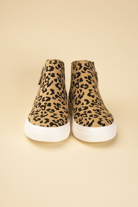 Route-S High Top Leopard Sneakers Sneakers