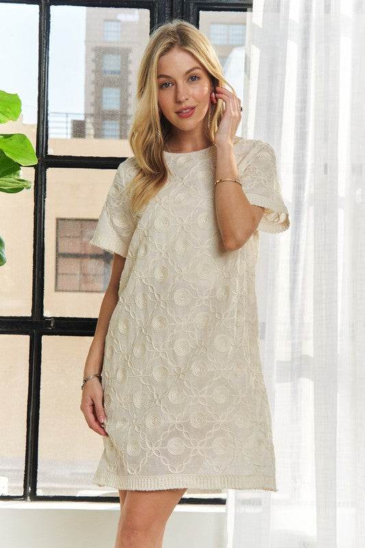 ADORA Applique Round Neck Short Sleeve Shift Dress - Shop Style & More | Fresh Looks, Everyday Deals & Free Shipping