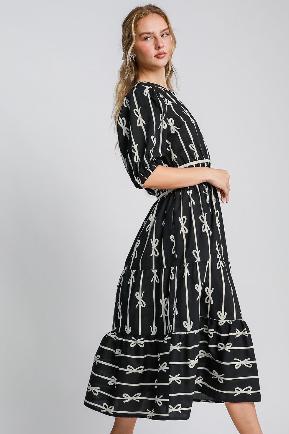 Umgee Bow Tie Print Notched Contrast Velvet Trim Midi Dress Casual Dresses