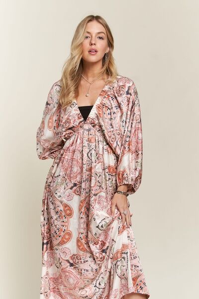 ADORA Printed V-Neck Batwing Sleeve Dress Casual Dresses