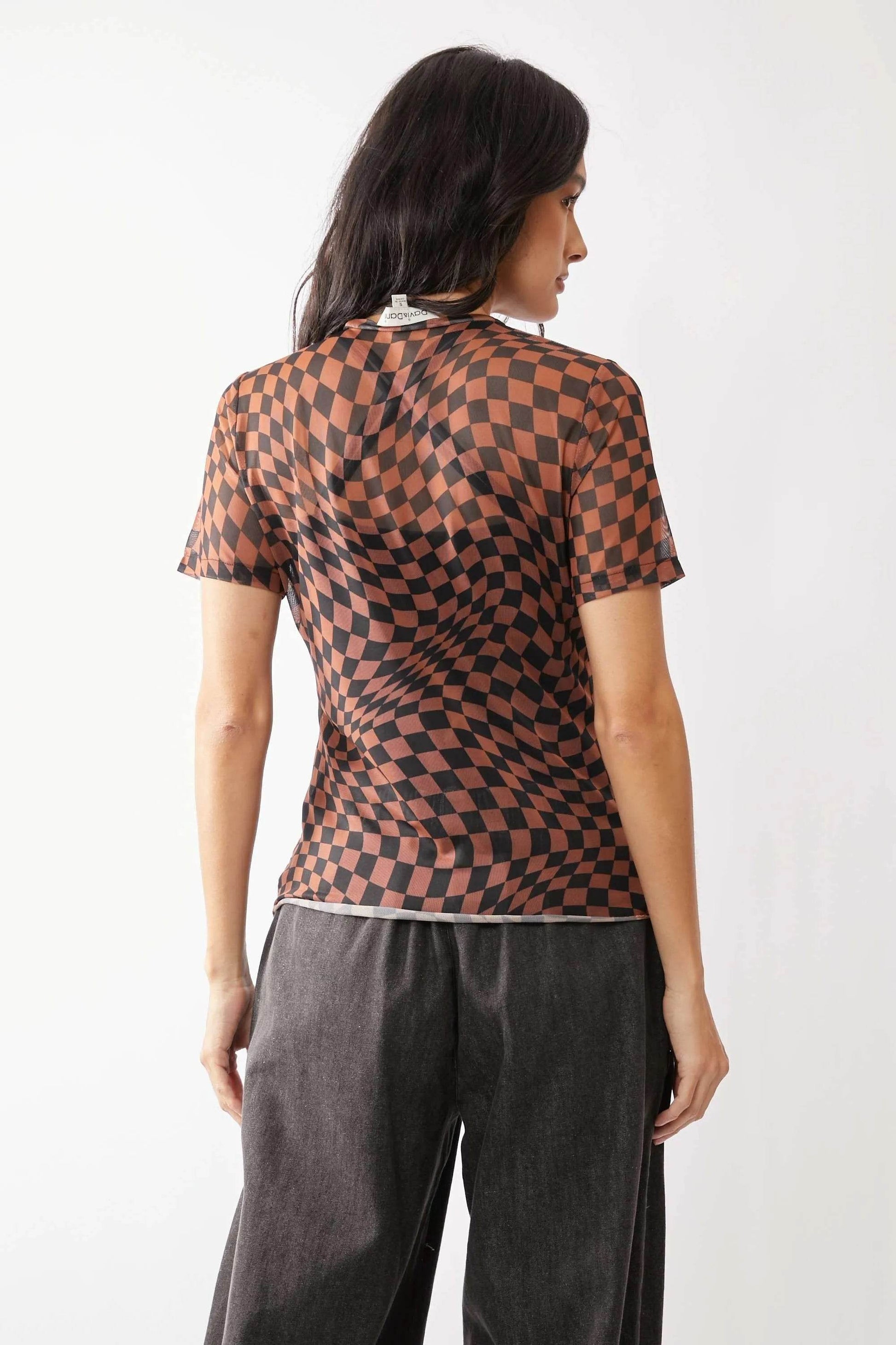 Davi & Dani Checker Board Printed Mesh Short Sleeve Top - Shop Style & More | Fresh Looks, Everyday Deals & Free Shipping