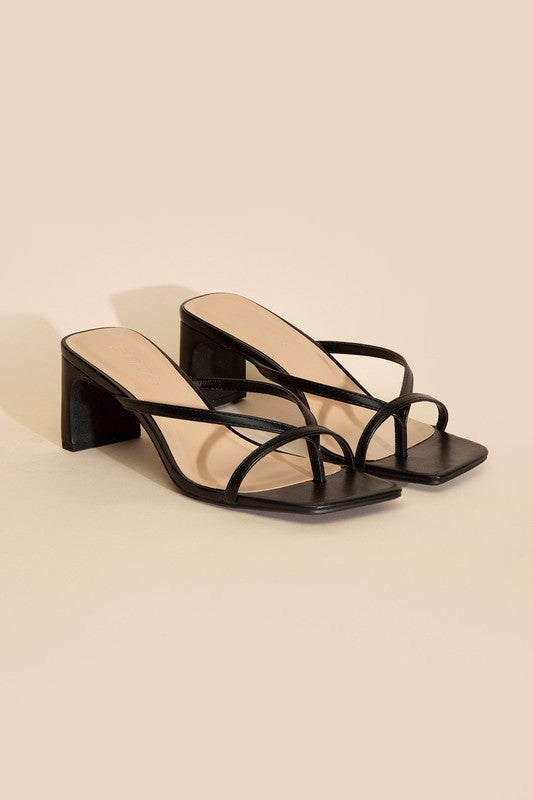 GADGET-S Thong Mule Heels BLACK Sandals