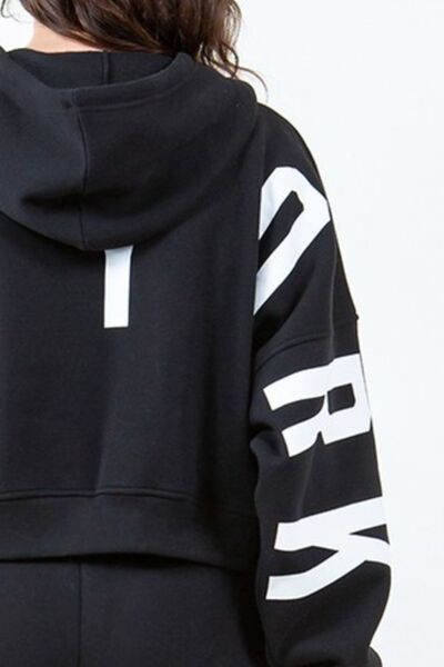 American Bazi Letter Graphic Long Sleeve Drawstring Cropped Hoodie Hoodies & Sweaters