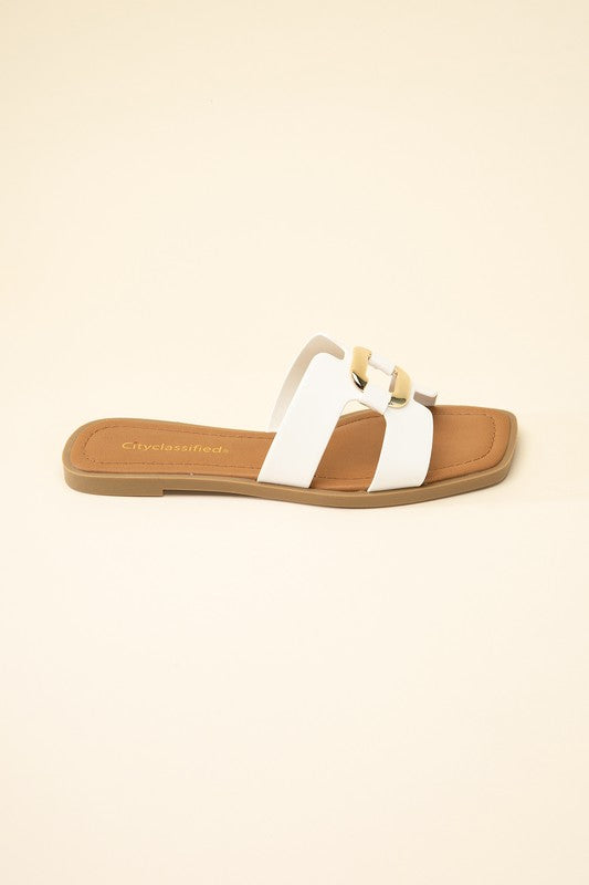 FENG-S Slides Sandals