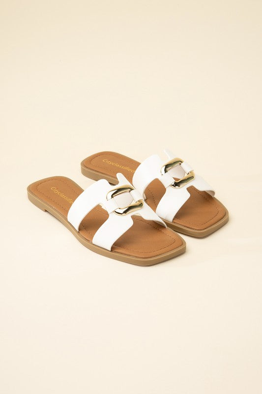 FENG-S Slides Sandals