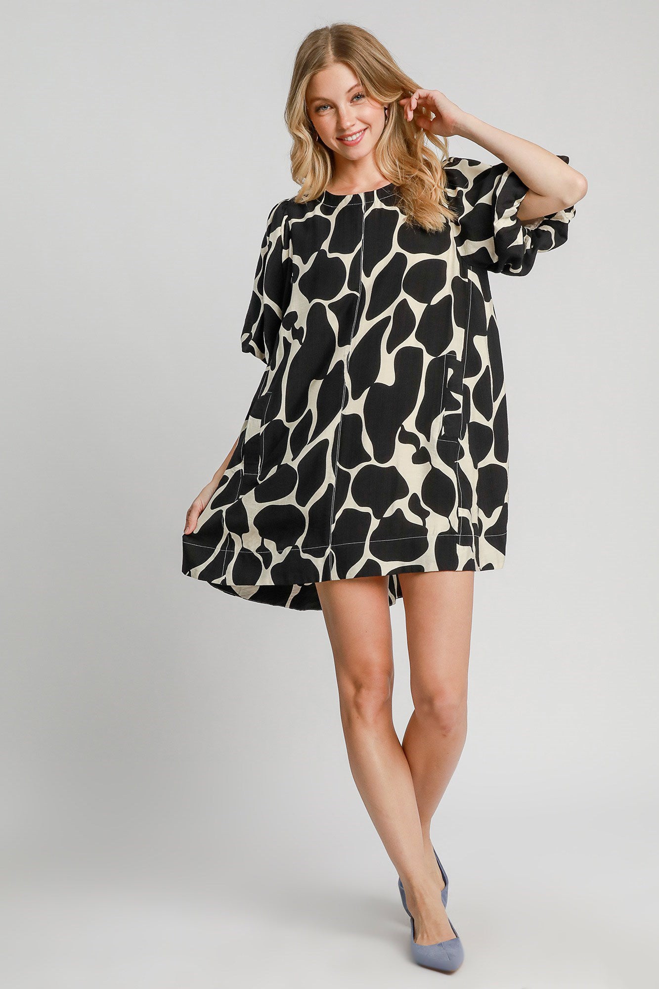 Umgee Full Size Two Tone Abstract Print Puff Sleeve Dress Plus Size Casual Dresses