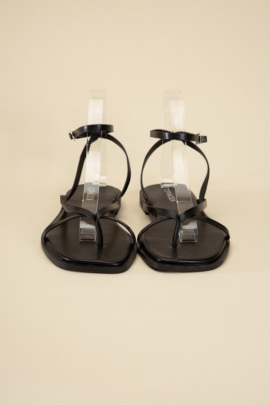 ELIO-1 Flat Sandals Sandals