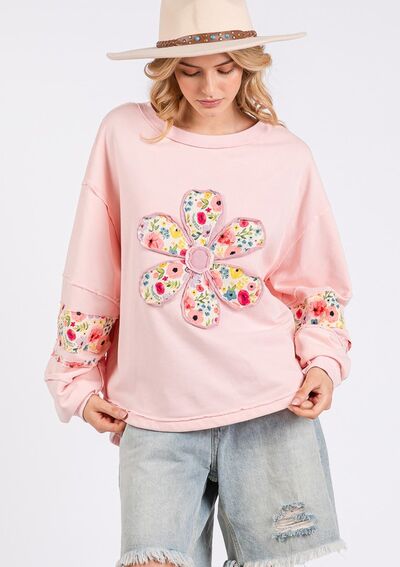 SAGE + FIG Daisy Patch Applique Long Sleeve Sweatshirt Blush Pink Hoodies & Sweaters