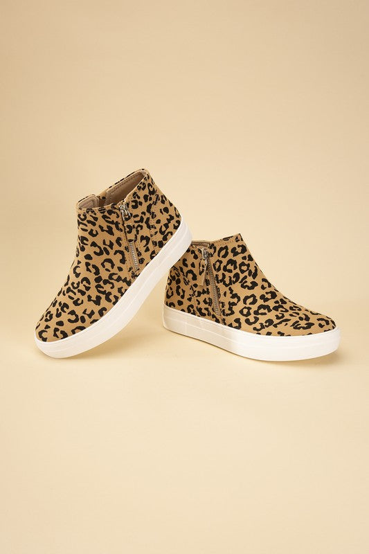 Route-S High Top Leopard Sneakers Sneakers