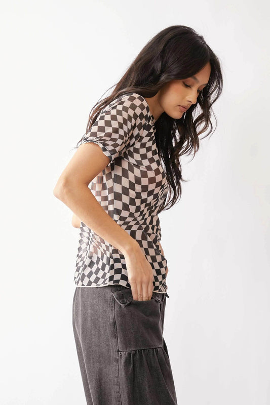 Davi & Dani Checker Board Printed Mesh Short Sleeve Top - Shop Style & More | Fresh Looks, Everyday Deals & Free Shipping