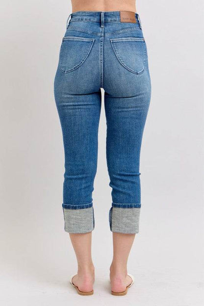 Judy Blue Full Size Skinny Cuff Capris Jeans with Pockets Plus Size - Shop Style & More | Fresh Looks, Everyday Deals & Free Shipping