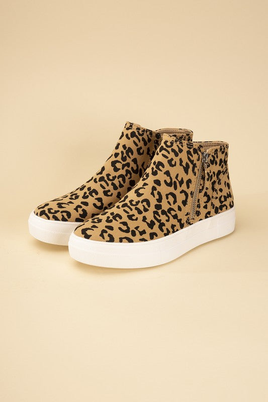 Route-S High Top Leopard Sneakers Sneakers