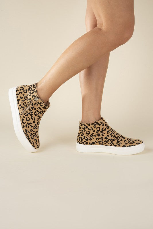 Route-S High Top Leopard Sneakers Sneakers