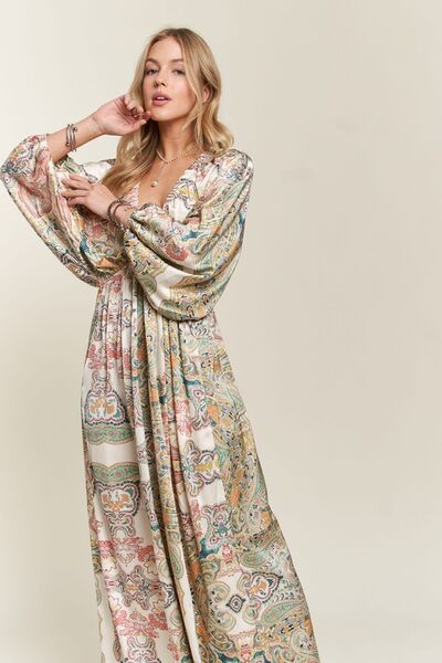 ADORA Printed V-Neck Batwing Sleeve Dress Casual Dresses