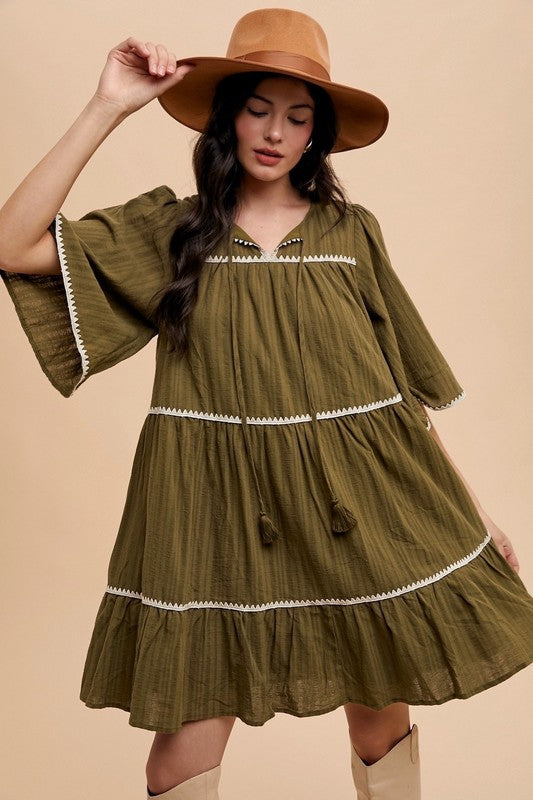 Annie Wear Tassel Contrast Trim Tie Neck Half Sleeve Tiered Dress Casual Dresses